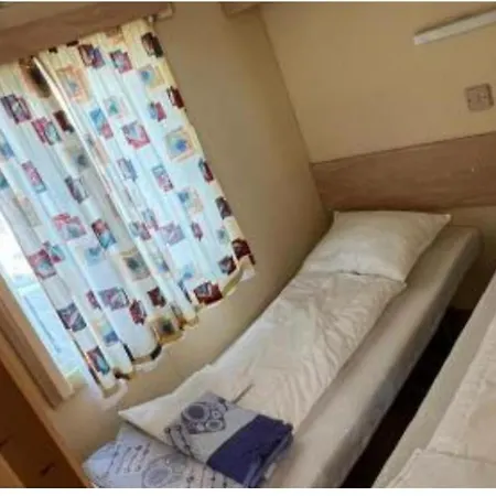 Campsite Cerna V Posumavi, Kemp Jestrabi 1 *